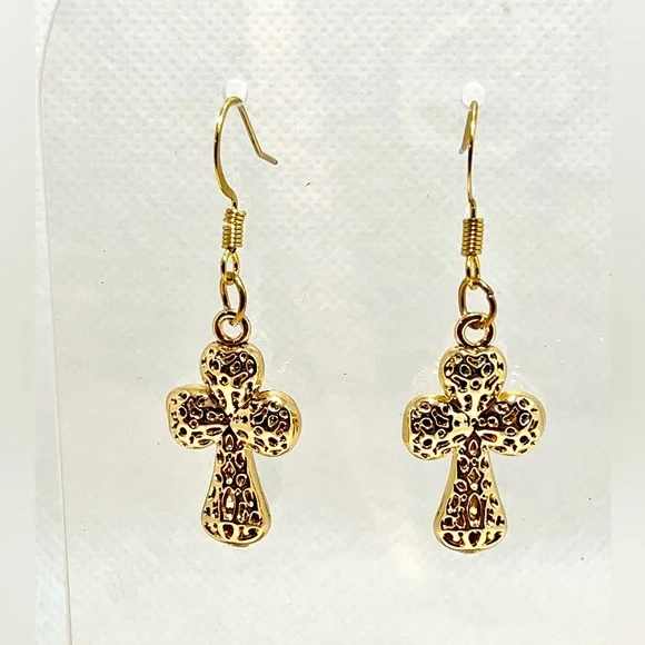 NWT Gold Cross Earrings Drop Dangle Textured 3D 18k gold plated hook boutique - Picture 4 of 10